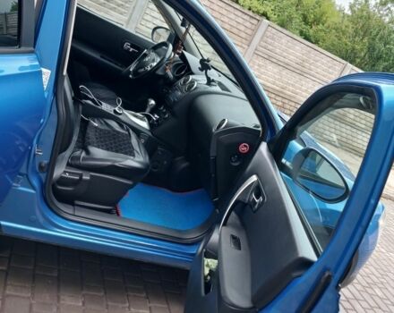 Синий Ниссан Кашкай, объемом двигателя 2 л и пробегом 272 тыс. км за 8300 $, фото 9 на Automoto.ua