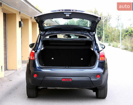 Синий Ниссан Кашкай, объемом двигателя 1.5 л и пробегом 178 тыс. км за 9800 $, фото 10 на Automoto.ua