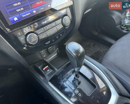 Синий Ниссан Кашкай, объемом двигателя 1.2 л и пробегом 93 тыс. км за 12200 $, фото 17 на Automoto.ua