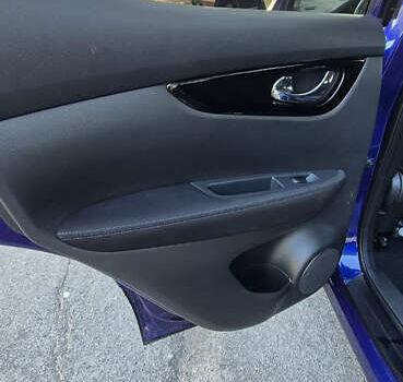 Синій Ніссан Кашкай, об'ємом двигуна 1.2 л та пробігом 132 тис. км за 13850 $, фото 68 на Automoto.ua