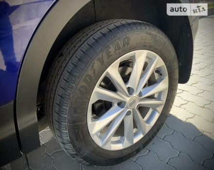 Синий Ниссан Кашкай, объемом двигателя 1.2 л и пробегом 8 тыс. км за 15500 $, фото 4 на Automoto.ua