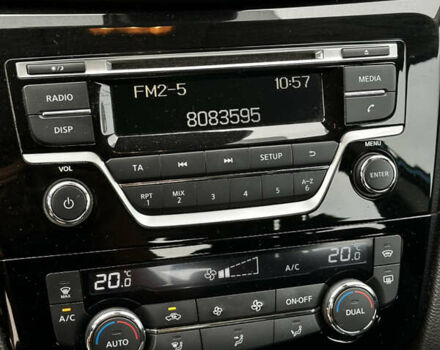 Синий Ниссан Кашкай, объемом двигателя 1.6 л и пробегом 91 тыс. км за 15700 $, фото 7 на Automoto.ua