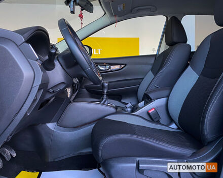 Синий Ниссан Кашкай, объемом двигателя 1.5 л и пробегом 57 тыс. км за 19500 $, фото 8 на Automoto.ua