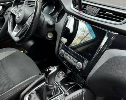 Синий Ниссан Кашкай, объемом двигателя 1.6 л и пробегом 180 тыс. км за 17000 $, фото 6 на Automoto.ua