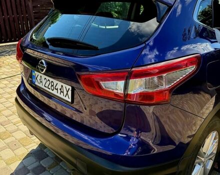 Синій Ніссан Кашкай, об'ємом двигуна 1.6 л та пробігом 197 тис. км за 15000 $, фото 5 на Automoto.ua