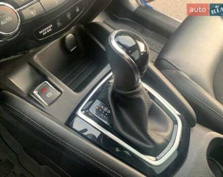 Синий Ниссан Кашкай, объемом двигателя 1.6 л и пробегом 87 тыс. км за 19990 $, фото 38 на Automoto.ua