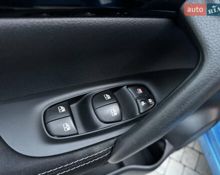 Синий Ниссан Кашкай, объемом двигателя 1.6 л и пробегом 107 тыс. км за 16350 $, фото 87 на Automoto.ua