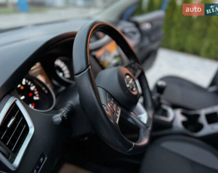 Синий Ниссан Кашкай, объемом двигателя 1.6 л и пробегом 107 тыс. км за 16350 $, фото 76 на Automoto.ua