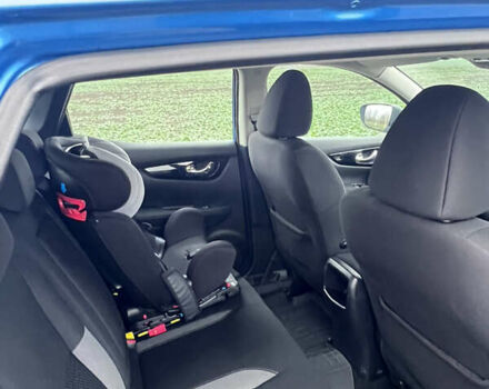 Синий Ниссан Кашкай, объемом двигателя 1.2 л и пробегом 153 тыс. км за 14000 $, фото 9 на Automoto.ua