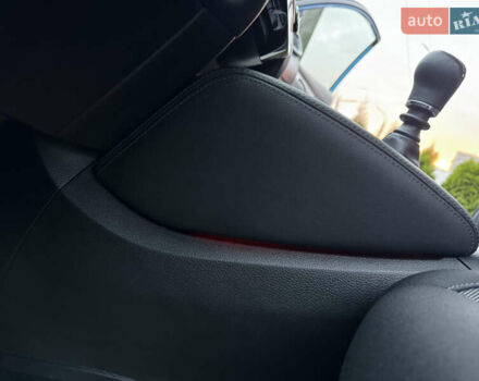 Синий Ниссан Кашкай, объемом двигателя 1.6 л и пробегом 107 тыс. км за 16350 $, фото 84 на Automoto.ua