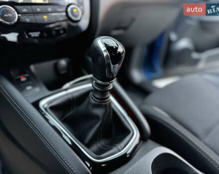 Синий Ниссан Кашкай, объемом двигателя 1.6 л и пробегом 107 тыс. км за 16350 $, фото 66 на Automoto.ua