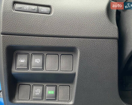 Синий Ниссан Кашкай, объемом двигателя 1.6 л и пробегом 149 тыс. км за 17000 $, фото 49 на Automoto.ua