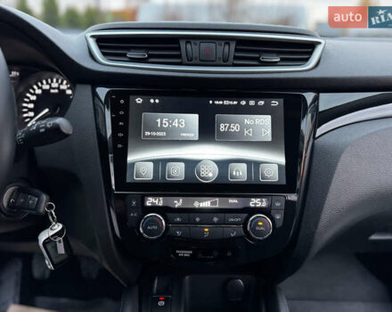 Синий Ниссан Кашкай, объемом двигателя 1.6 л и пробегом 107 тыс. км за 16350 $, фото 68 на Automoto.ua