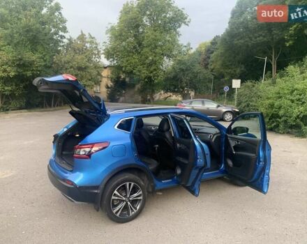 Синий Ниссан Кашкай, объемом двигателя 1.6 л и пробегом 87 тыс. км за 19990 $, фото 12 на Automoto.ua