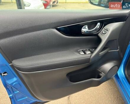 Синий Ниссан Кашкай, объемом двигателя 2 л и пробегом 121 тыс. км за 17800 $, фото 11 на Automoto.ua