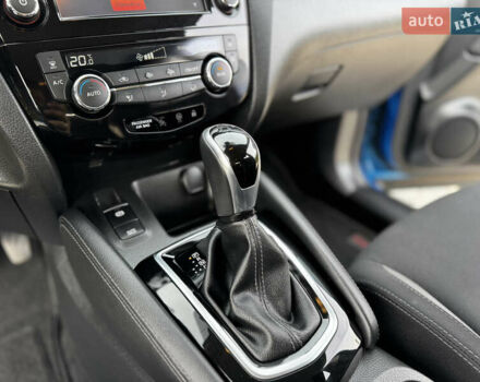 Синий Ниссан Кашкай, объемом двигателя 2 л и пробегом 60 тыс. км за 17900 $, фото 63 на Automoto.ua