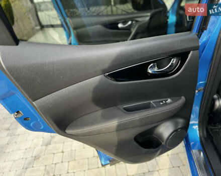 Синий Ниссан Кашкай, объемом двигателя 2 л и пробегом 60 тыс. км за 17900 $, фото 80 на Automoto.ua
