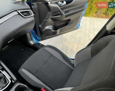 Синий Ниссан Кашкай, объемом двигателя 2 л и пробегом 60 тыс. км за 17900 $, фото 61 на Automoto.ua