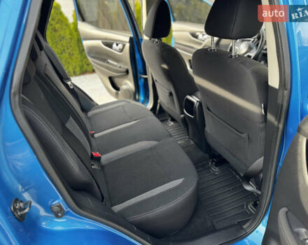 Синий Ниссан Кашкай, объемом двигателя 2 л и пробегом 60 тыс. км за 17900 $, фото 82 на Automoto.ua