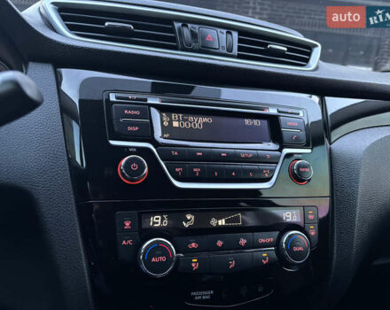 Синий Ниссан Кашкай, объемом двигателя 1.6 л и пробегом 186 тыс. км за 18790 $, фото 82 на Automoto.ua