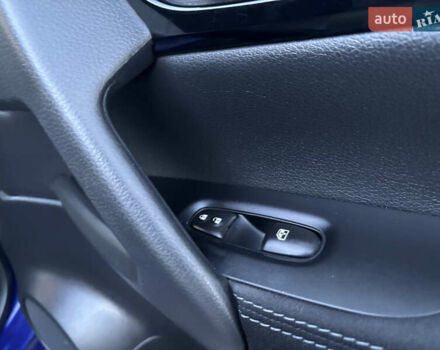 Синий Ниссан Кашкай, объемом двигателя 1.6 л и пробегом 186 тыс. км за 18790 $, фото 67 на Automoto.ua