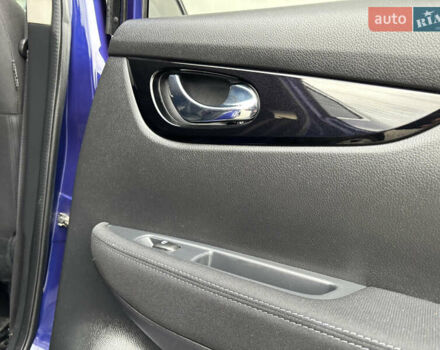 Синий Ниссан Кашкай, объемом двигателя 1.6 л и пробегом 186 тыс. км за 18890 $, фото 69 на Automoto.ua