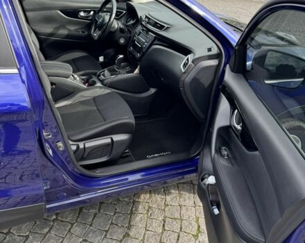 Синий Ниссан Кашкай, объемом двигателя 1.6 л и пробегом 185 тыс. км за 19300 $, фото 4 на Automoto.ua