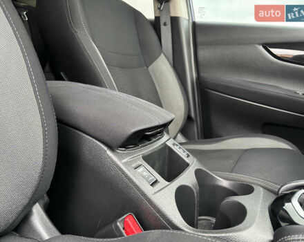 Синий Ниссан Кашкай, объемом двигателя 1.6 л и пробегом 186 тыс. км за 18890 $, фото 78 на Automoto.ua