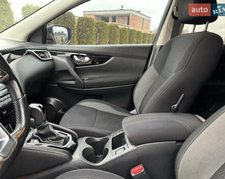 Синий Ниссан Кашкай, объемом двигателя 1.6 л и пробегом 186 тыс. км за 18890 $, фото 60 на Automoto.ua