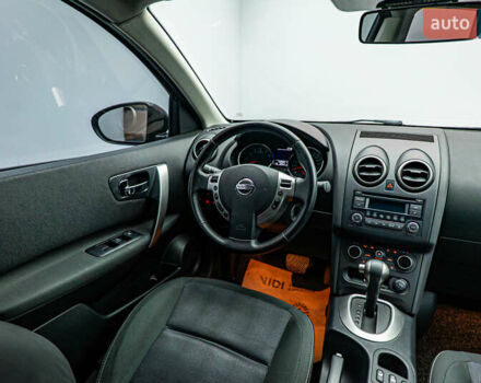 Зеленый Ниссан Кашкай, объемом двигателя 1.6 л и пробегом 109 тыс. км за 10163 $, фото 10 на Automoto.ua