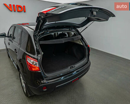 Зеленый Ниссан Кашкай, объемом двигателя 1.6 л и пробегом 109 тыс. км за 10163 $, фото 6 на Automoto.ua