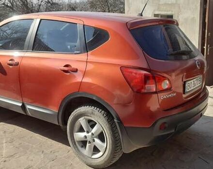 Оранжевый Ниссан Кашкай, объемом двигателя 2 л и пробегом 208 тыс. км за 7600 $, фото 7 на Automoto.ua