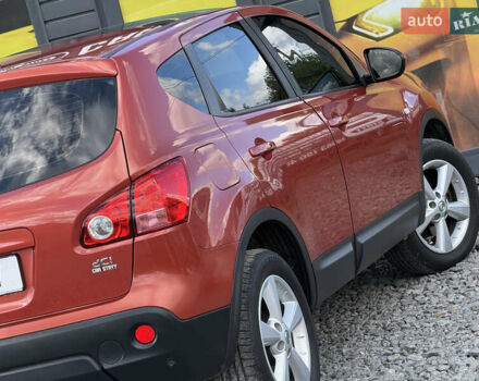 Помаранчевий Ніссан Кашкай, об'ємом двигуна 2 л та пробігом 308 тис. км за 8300 $, фото 29 на Automoto.ua