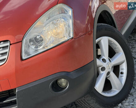 Помаранчевий Ніссан Кашкай, об'ємом двигуна 2 л та пробігом 308 тис. км за 8300 $, фото 13 на Automoto.ua