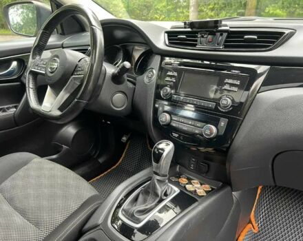 Оранжевый Ниссан Кашкай, объемом двигателя 2 л и пробегом 96 тыс. км за 14300 $, фото 10 на Automoto.ua