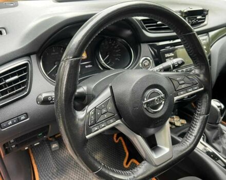 Оранжевый Ниссан Кашкай, объемом двигателя 2 л и пробегом 96 тыс. км за 14300 $, фото 9 на Automoto.ua