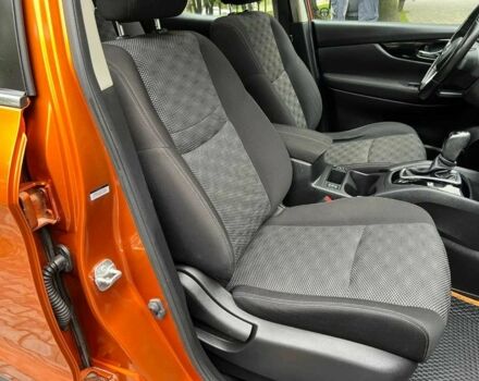 Оранжевый Ниссан Кашкай, объемом двигателя 2 л и пробегом 96 тыс. км за 14300 $, фото 16 на Automoto.ua