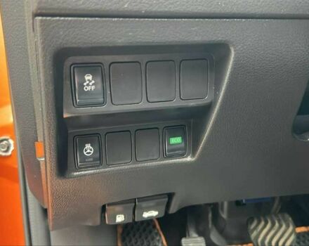 Оранжевый Ниссан Кашкай, объемом двигателя 2 л и пробегом 96 тыс. км за 14300 $, фото 13 на Automoto.ua