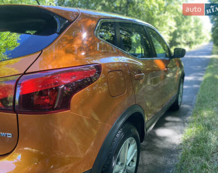 Оранжевый Ниссан Кашкай, объемом двигателя 2 л и пробегом 50 тыс. км за 16500 $, фото 23 на Automoto.ua