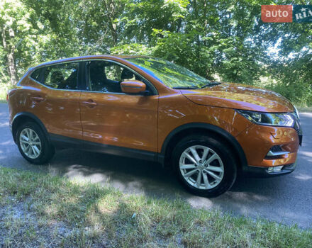 Оранжевый Ниссан Кашкай, объемом двигателя 2 л и пробегом 50 тыс. км за 16500 $, фото 3 на Automoto.ua