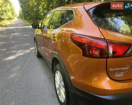 Оранжевый Ниссан Кашкай, объемом двигателя 2 л и пробегом 50 тыс. км за 16500 $, фото 24 на Automoto.ua
