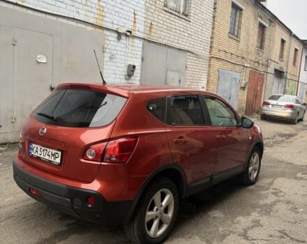 Оранжевый Ниссан Кашкай, объемом двигателя 2 л и пробегом 214 тыс. км за 7500 $, фото 1 на Automoto.ua