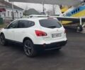 Белый Ниссан Кашкай 2, объемом двигателя 2 л и пробегом 240 тыс. км за 10500 $, фото 3 на Automoto.ua