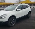 Белый Ниссан Кашкай 2, объемом двигателя 2 л и пробегом 240 тыс. км за 10500 $, фото 1 на Automoto.ua