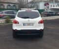 Белый Ниссан Кашкай 2, объемом двигателя 2 л и пробегом 240 тыс. км за 10500 $, фото 4 на Automoto.ua