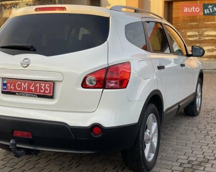 Белый Ниссан Кашкай 2, объемом двигателя 2 л и пробегом 252 тыс. км за 8950 $, фото 4 на Automoto.ua
