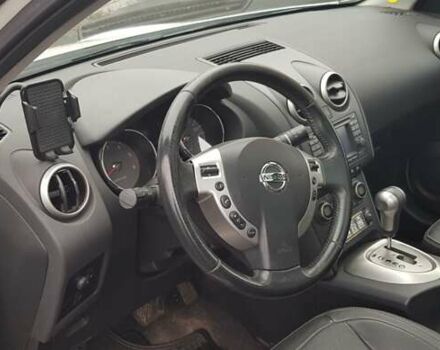 Белый Ниссан Кашкай 2, объемом двигателя 2 л и пробегом 240 тыс. км за 10500 $, фото 7 на Automoto.ua