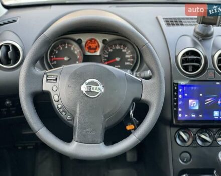 Белый Ниссан Кашкай 2, объемом двигателя 2 л и пробегом 252 тыс. км за 8950 $, фото 39 на Automoto.ua