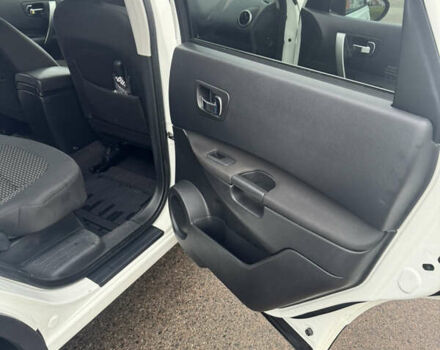 Белый Ниссан Кашкай 2, объемом двигателя 1.5 л и пробегом 181 тыс. км за 9100 $, фото 19 на Automoto.ua