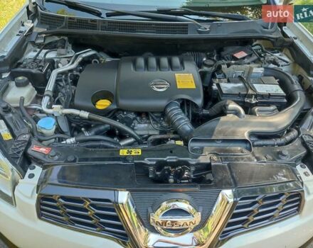 Белый Ниссан Кашкай 2, объемом двигателя 2 л и пробегом 240 тыс. км за 12750 $, фото 63 на Automoto.ua
